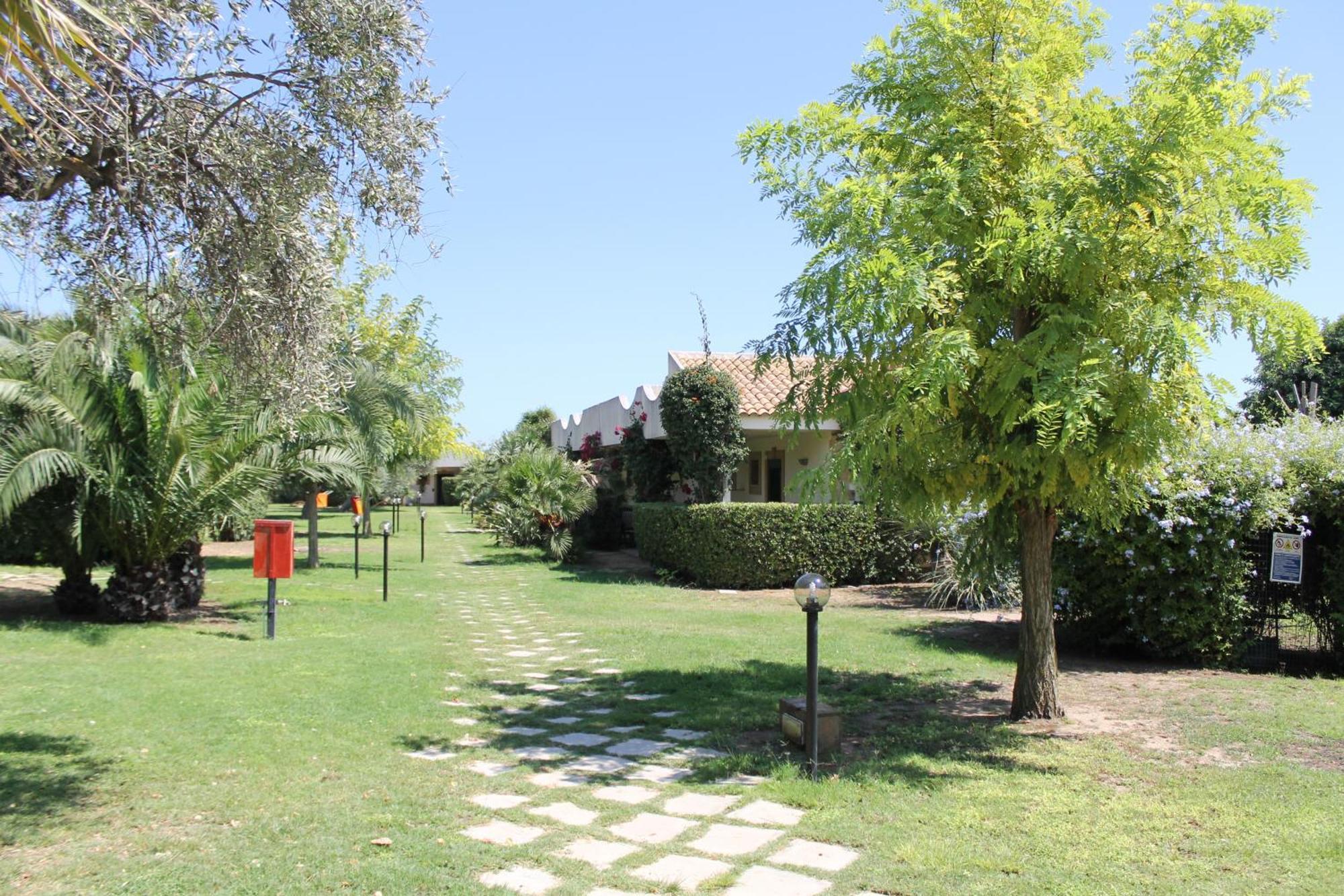 Valle Di Mare Country Resort Fontane Bianche Room photo